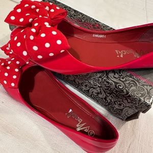 Vintage Minnie Flats